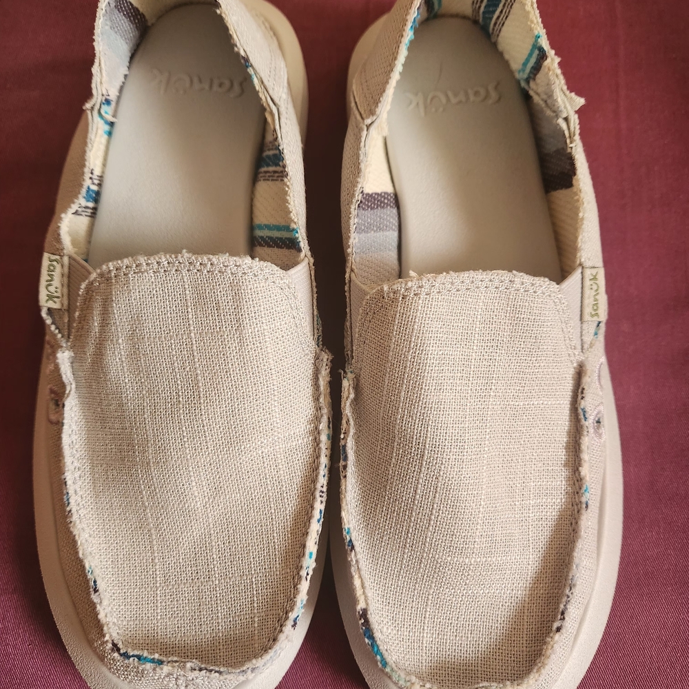 Sanuk Lite Grey Canvas Slip-On Shoes with Striped Inner Lining US6- EU37